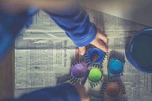 Come-Stimolare-i-Bambini-a-Colorare