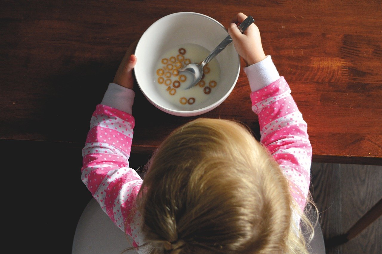 Come-Convincere-un-Bambino-con-Selettivita-Alimentare-a-Mangiare Come convincere un bambino autistico a mangiare