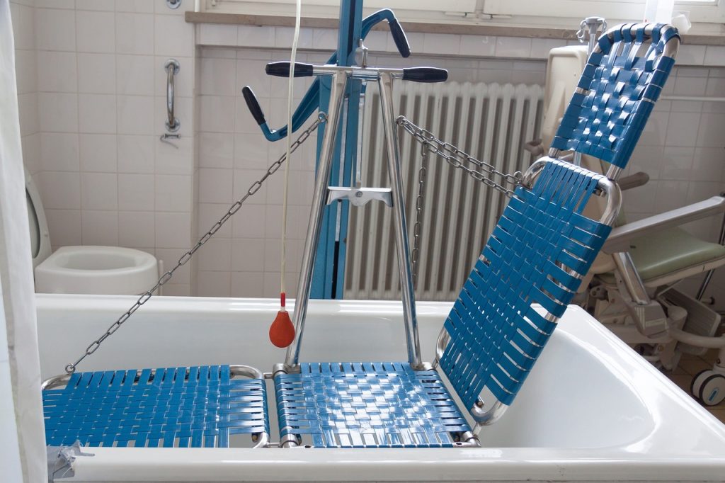 Sicurezza-per-il-Bagno-dei-Disabili-1024x682 Come organizzare un bagno per disabili