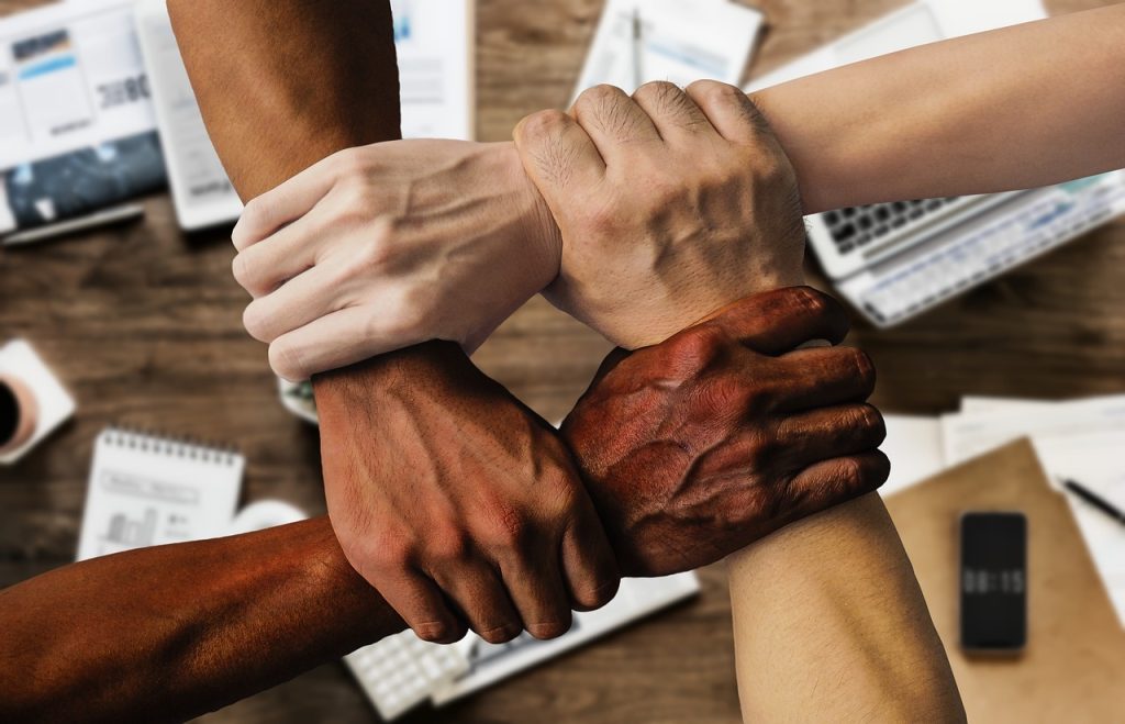 Comunicare-con-Assertivita-1024x659 Che cos’è la comunicazione assertiva